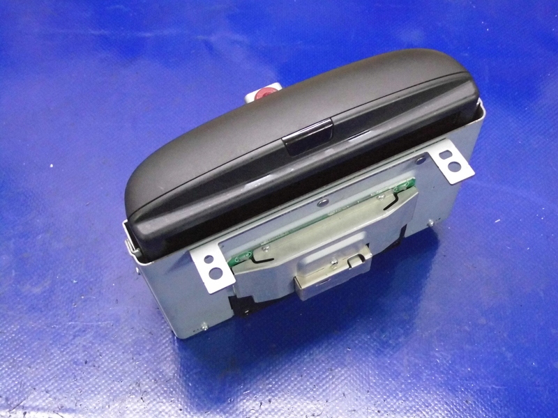 фото №1, Дисплей навігація 30656245-1 volvo v70 ii