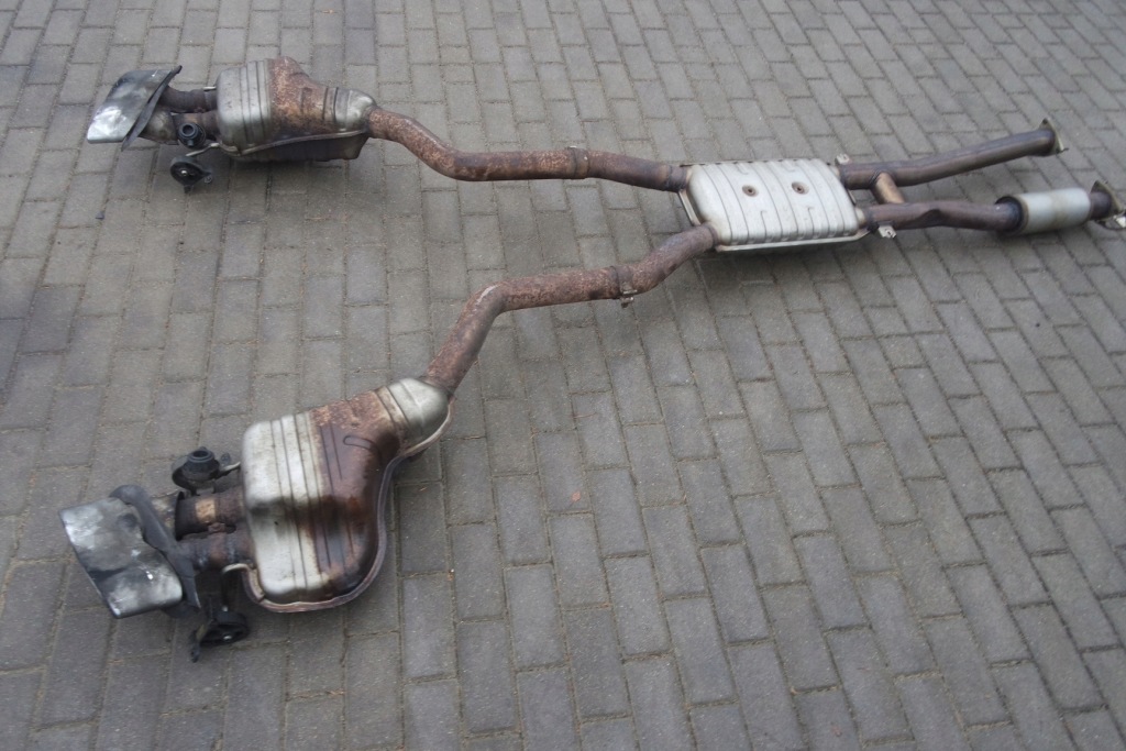 Купити Bentley gtc lift 4.0 v8 вихлоп гасник 93 94