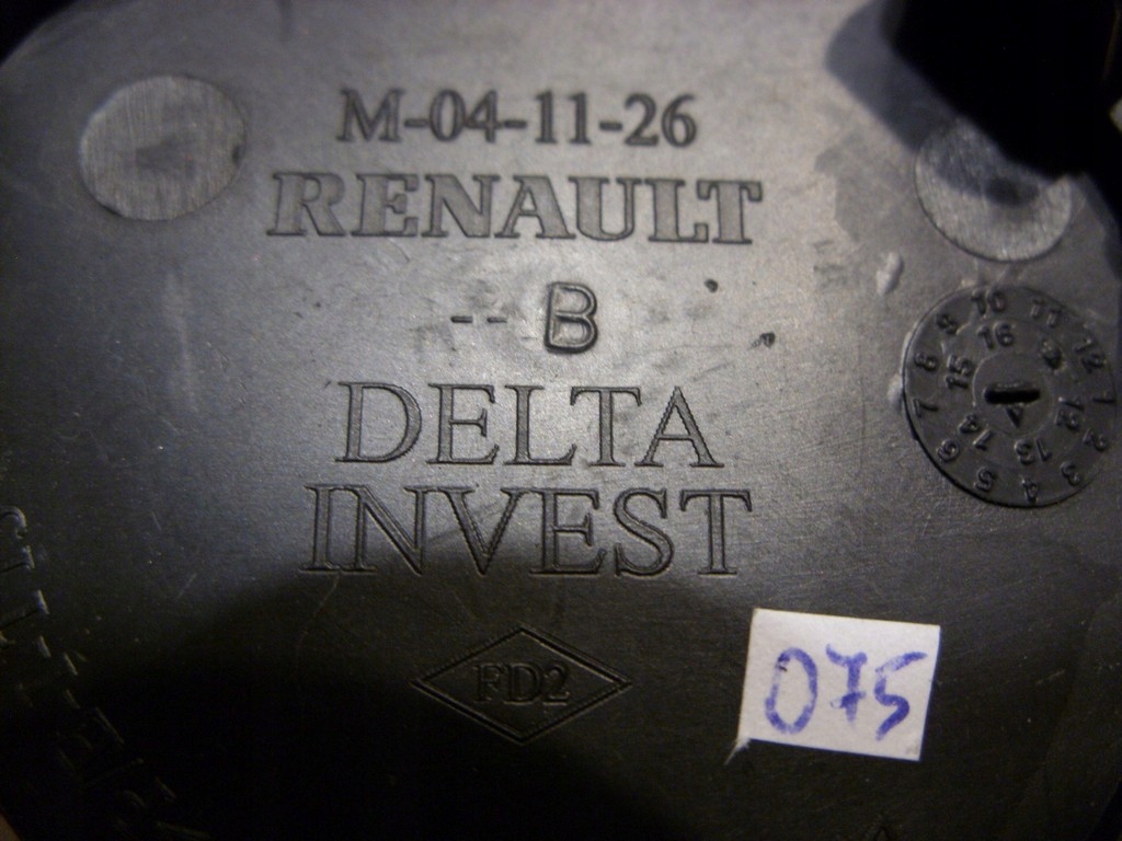 фото №4, Dacia sandero ii заглушка бампера задня 511657929r