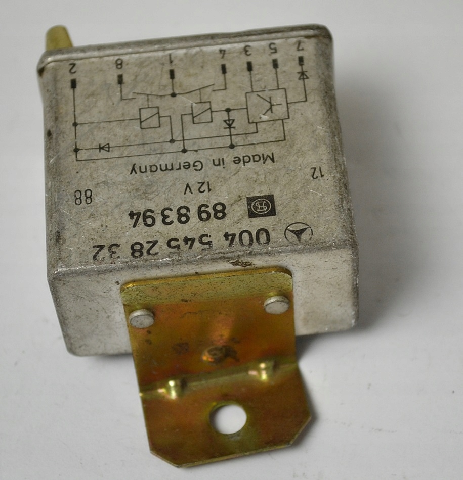 Mercedes 124 w124 реле 0045452832 898394 в Україні