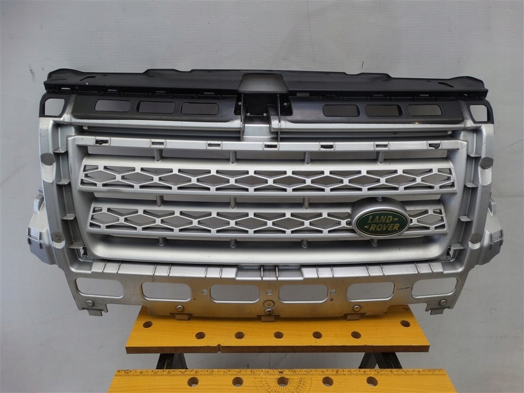 фото №1, Решётка радиатора решётка радиатора land rover freelander 2 lr2 2006-2010