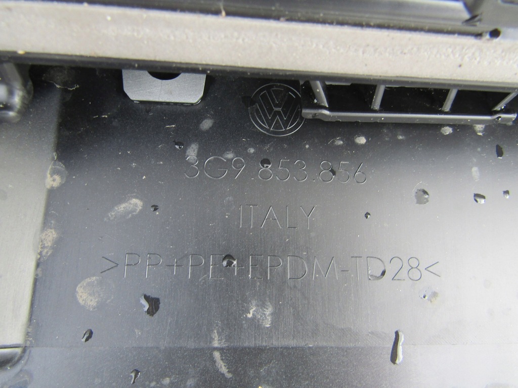 фото №7, Порог молдинг vw passat b8 14- alltrack правая