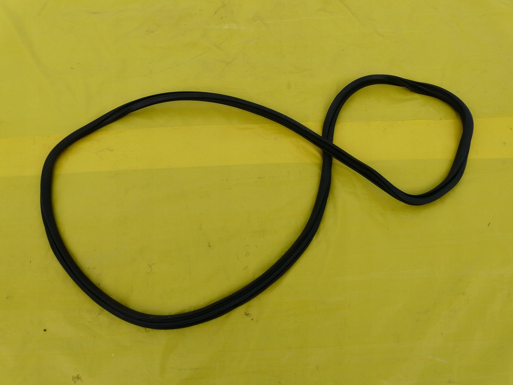 фото №1, Peugeot 308 t9 прокладка двері правий задня