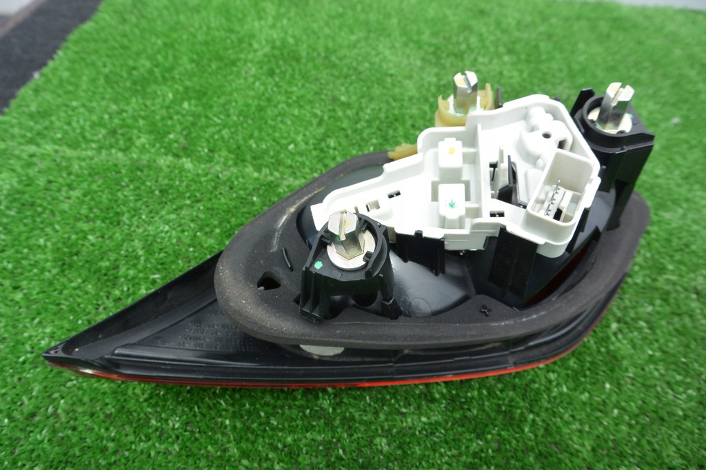 фото №13, Лампа w кришка задня ліва правий vw passat cc 08-12 kpl