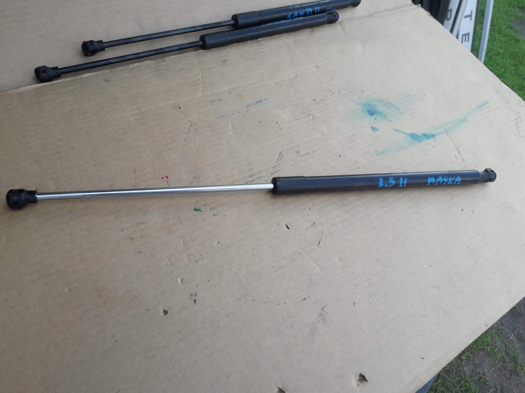 фото №1, Привод амортизатор капот dacia logan sandero ii 13-