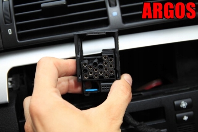 фото №15, Bmw 3 e46 рамка радио соединитель iso переходник антенны