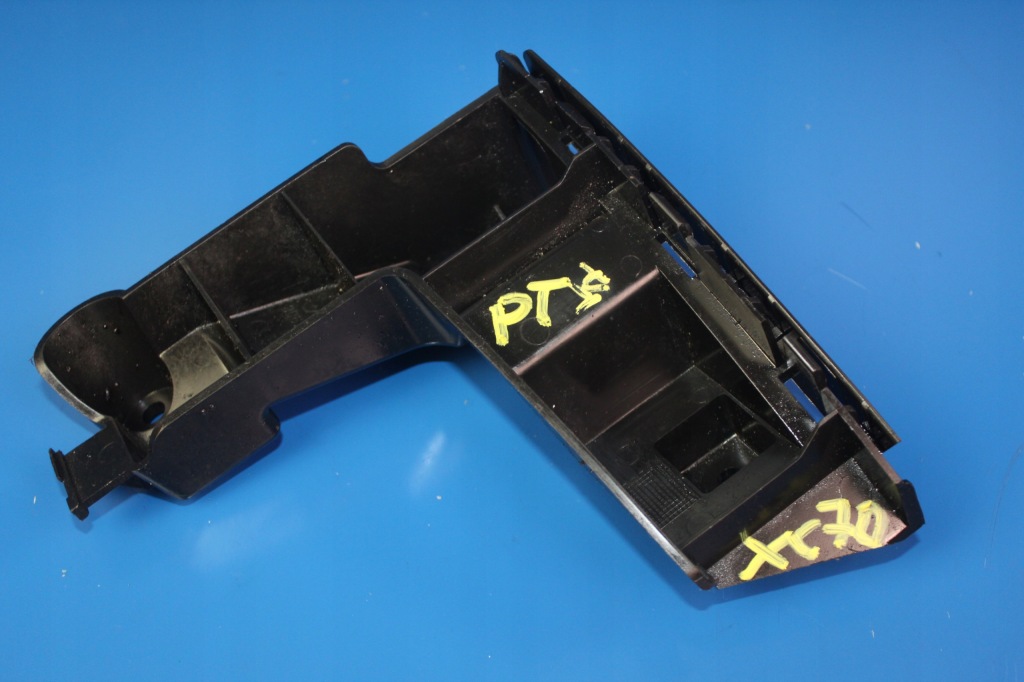 фото №1, Volvo xc70 iii v70 07- напрямна бампера правий задня