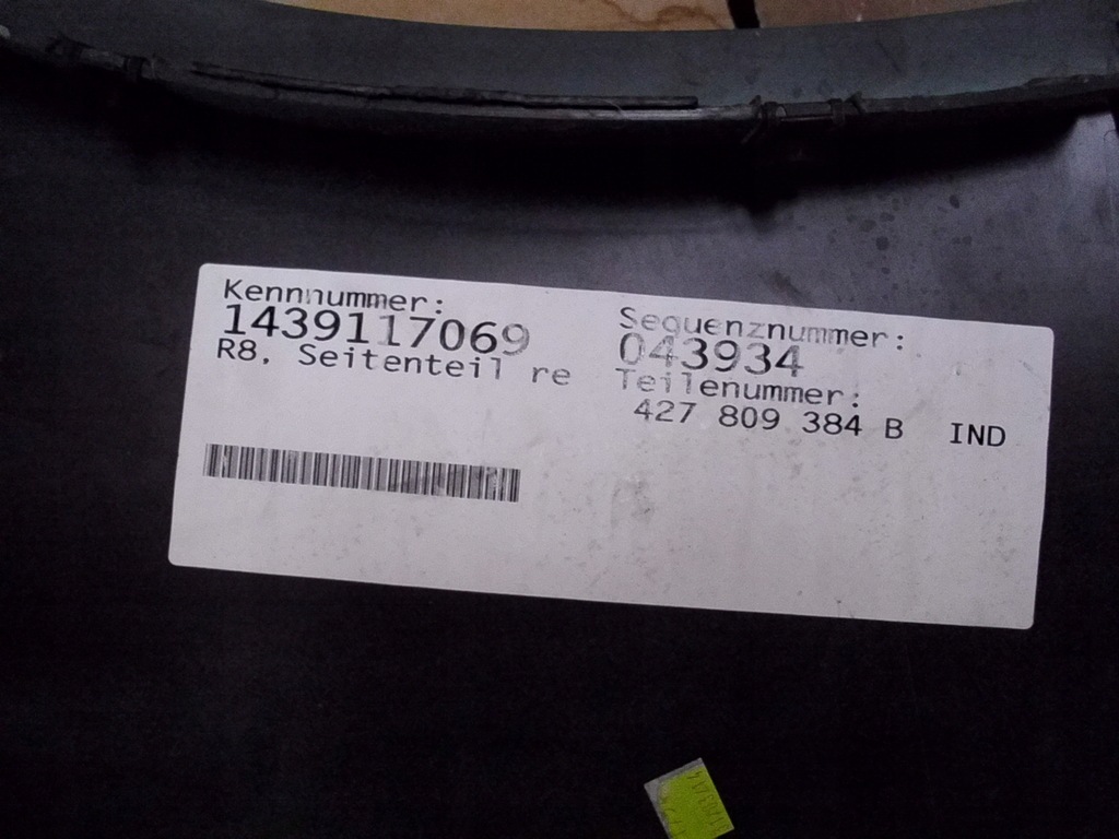 фото №7, Audi r8 r-8 spider cabrio крила обшивка впуск накладка поріг