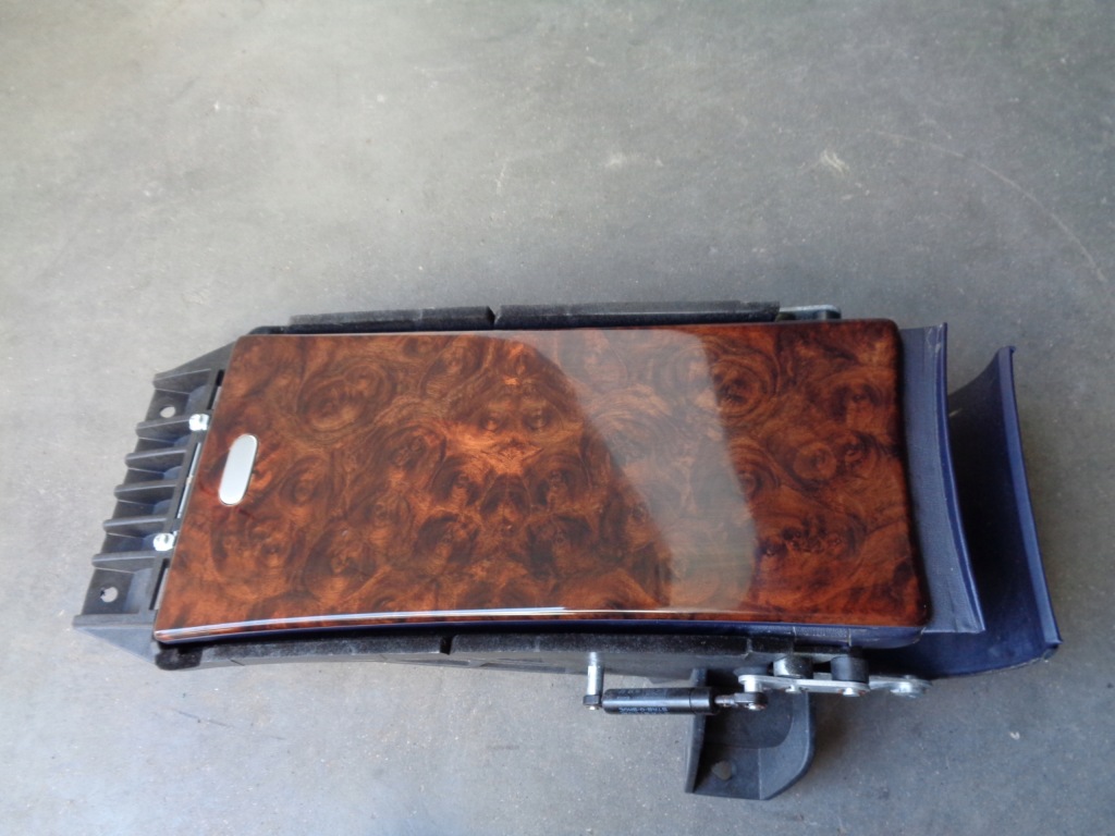 фото №1, Подлокотник задняя бардачок bentley continental gt