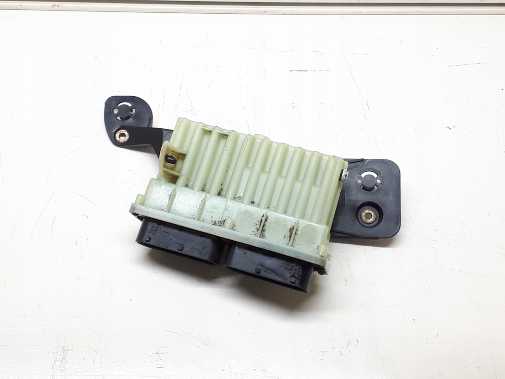 фото №1, Блок управления вентиляторов astra ii,zafira a 09131732