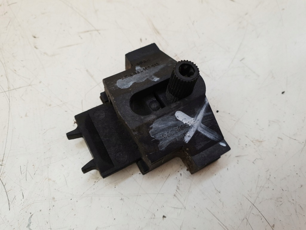 фото №1, Кронштейн кронштейн smart fortwo eu другое