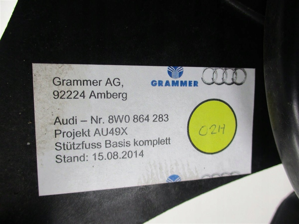 фото №7, Підлокітник czarna шкіра audi a4 b9 8w 8w0864283