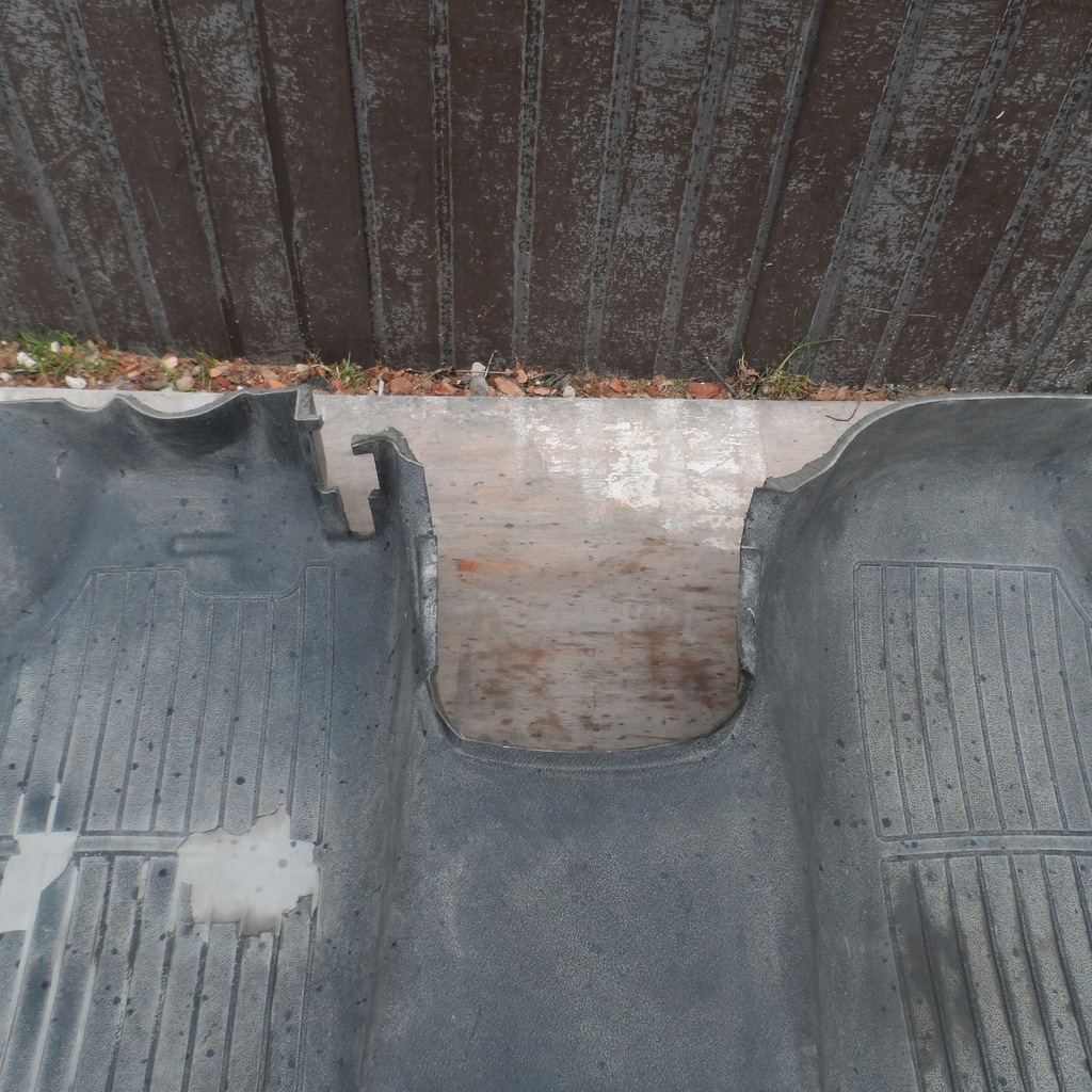 фото №5, Килимок обшивка підлога mercedes vito w639 europa