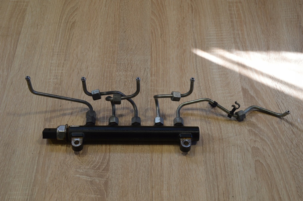 фото №1, Молдинг упорскування antara captiva 2.2