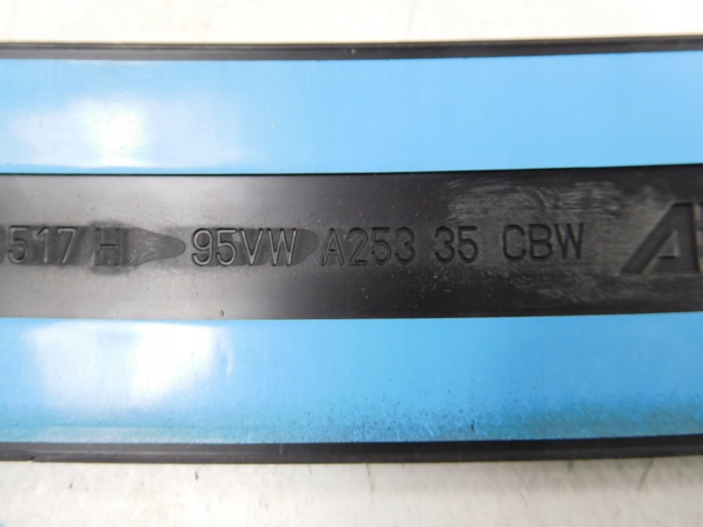 фото №9, Молдинг передних левых дверь ford galaxy 1006436