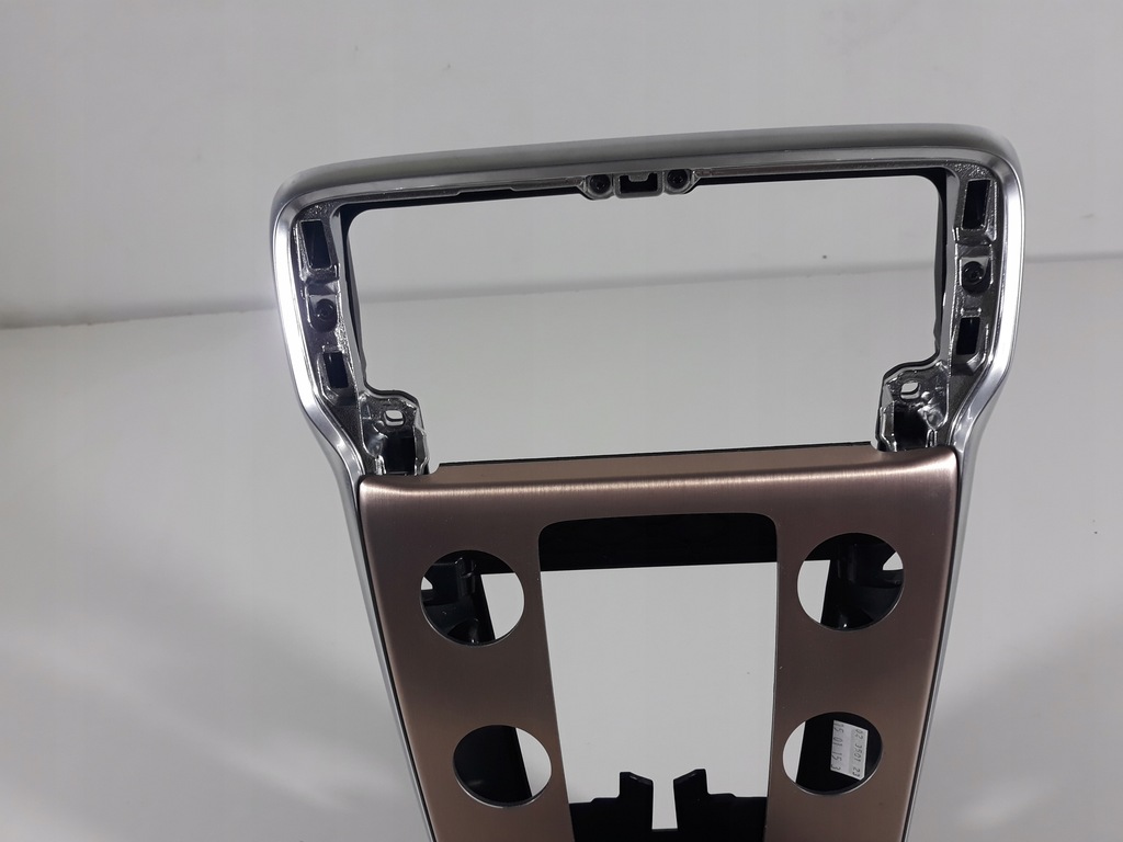 фото №10, Volvo v40 12- рамка радио панель обдув