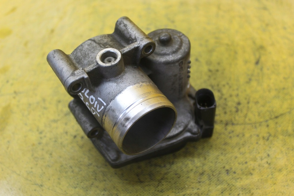 фото №1, Дроссельная заслонка vw polo iv 1.2 6v 03d133062e bdm