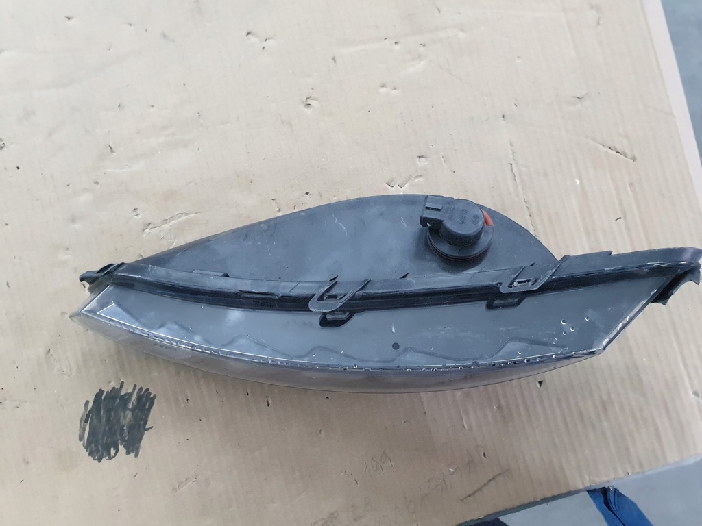 фото №2, Протитуманна фара поворотник лівий перед espace v 261300702 r