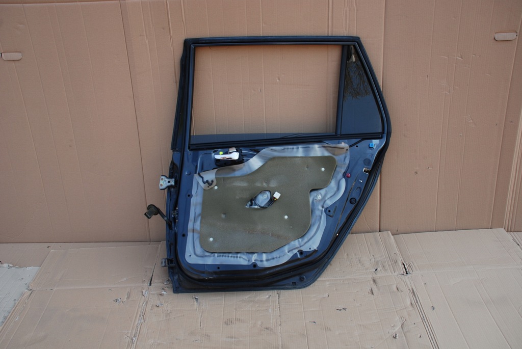 фото №7, Mitsubishi lancer 03-08 двері задні праве a02