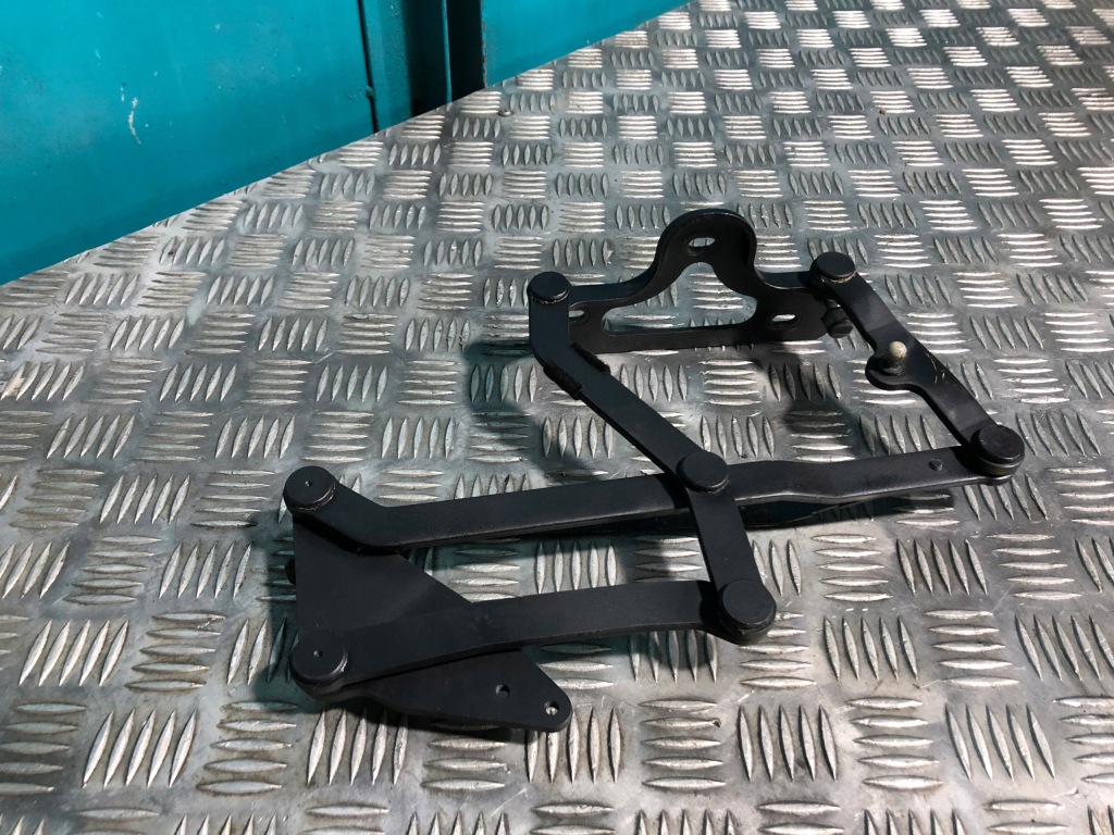 фото №3, Mercedes slk r170 петля кришки задня задній