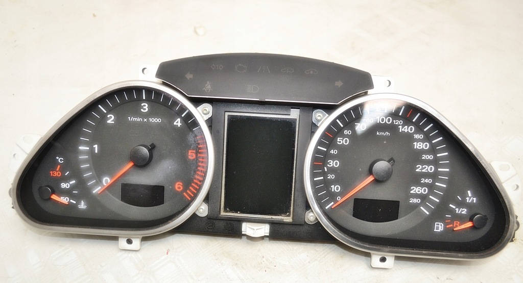фото №1, Audi a6 c6 лічильник прилади 4f0920932 europa