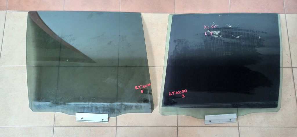 фото №1, Volvo xc90 задняя левая правая стекло дверь do -2014