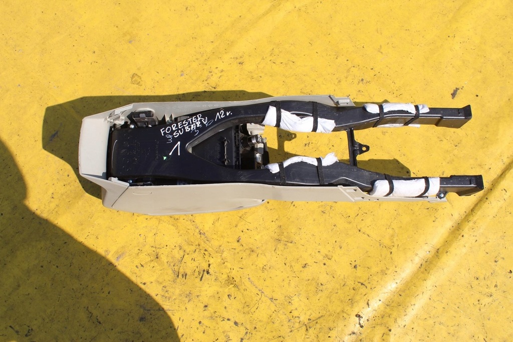 фото №5, Подлокотник туннель средний subaru forester