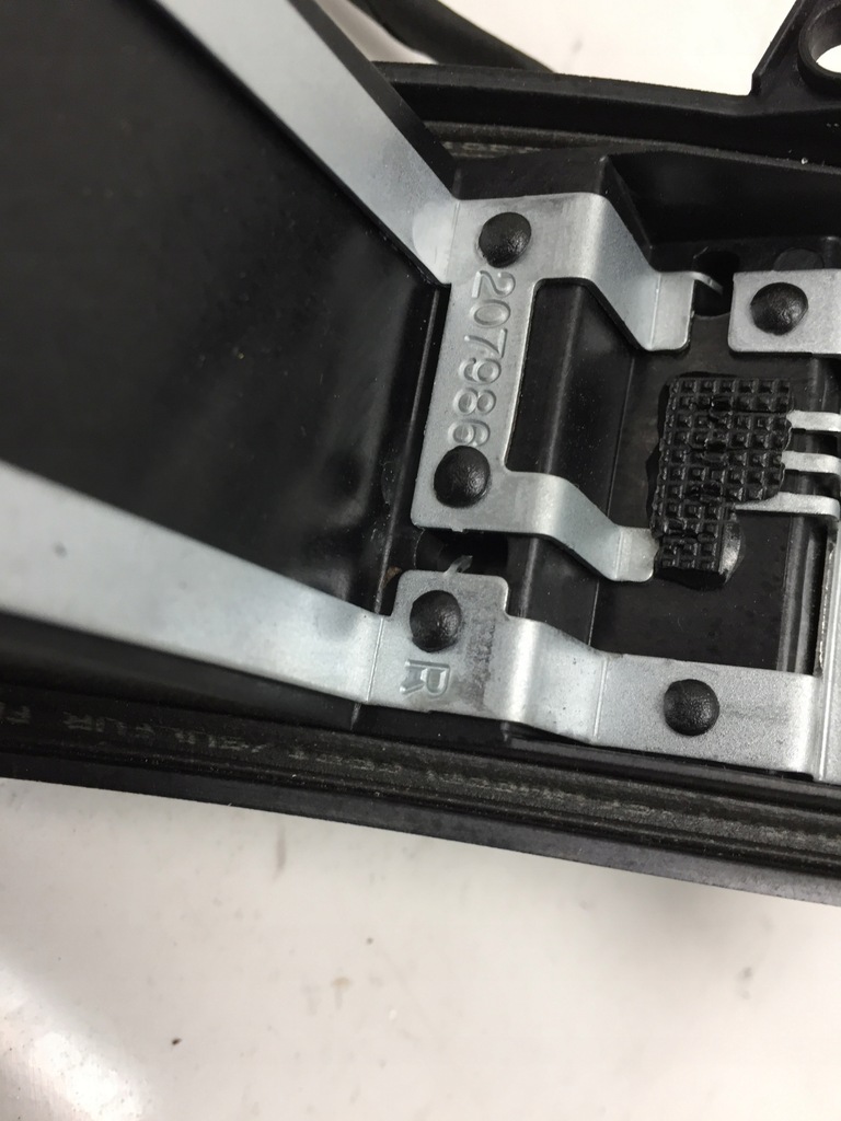 фото №2, Crossland x вкладыш лампы правый задняя