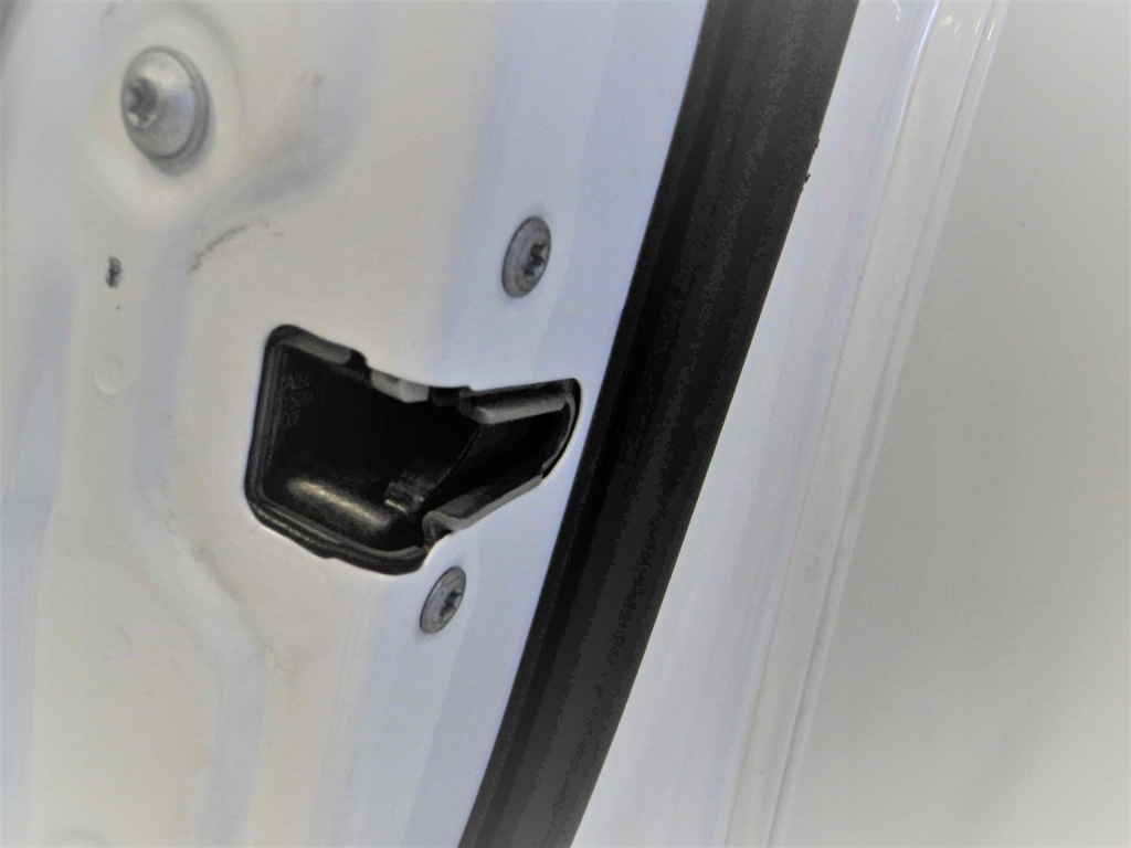 фото №1, Mercedes gle w166 замок дверь правых передних