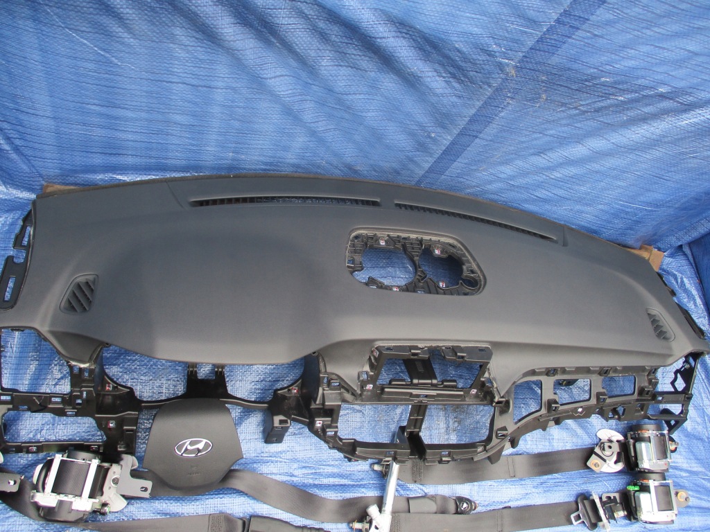 фото №2, Air bag консоль приборная панель комплект tucson ii lift