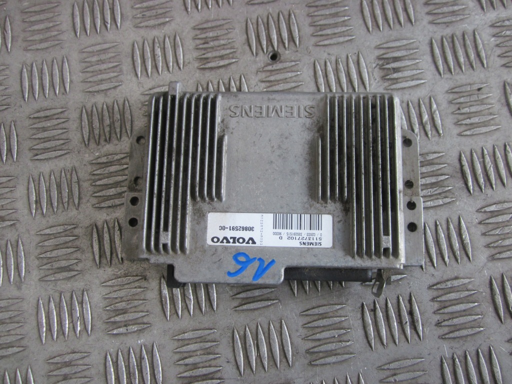 фото №1, Бортовой компьютер volvo s40 v40 1.6 b 95-99r