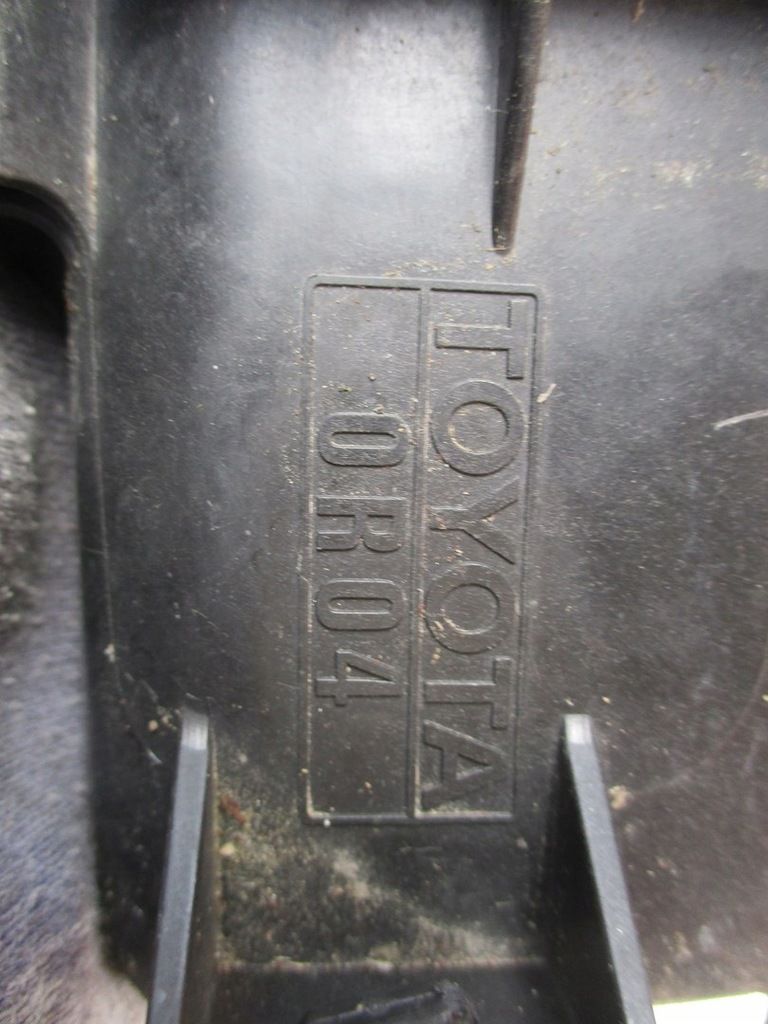 фото №5, Корпус фильтра воздуха toyota avensis 13r