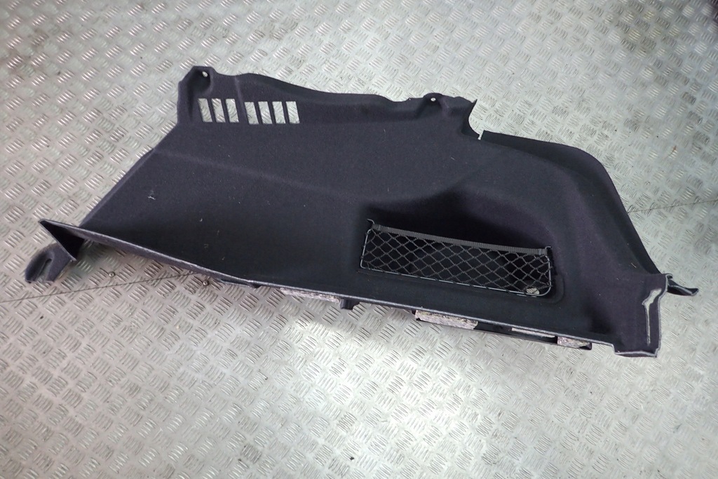 фото №1, Audi s6 c7 4g5 обшивка обивка багажника правый r