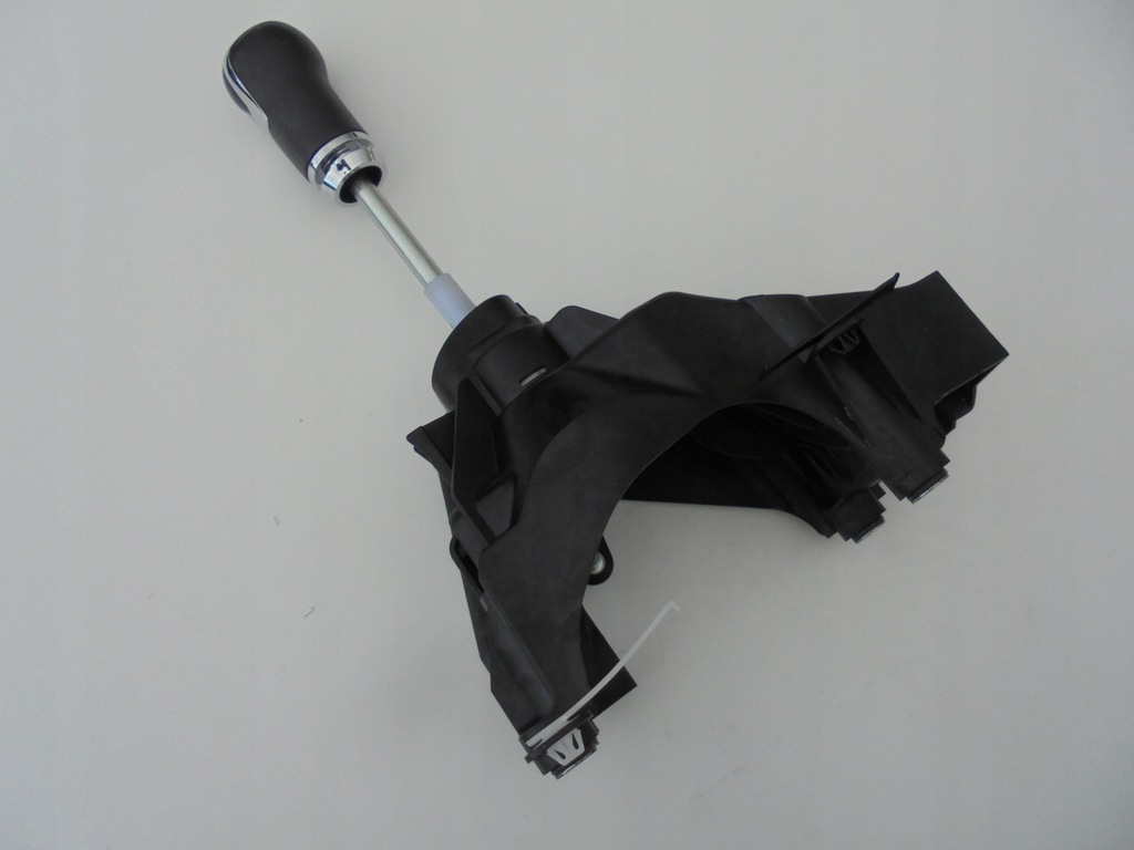 фото №9, Nissan micra v k14 ручка домкрат перемикання передач вибірник 349011267r