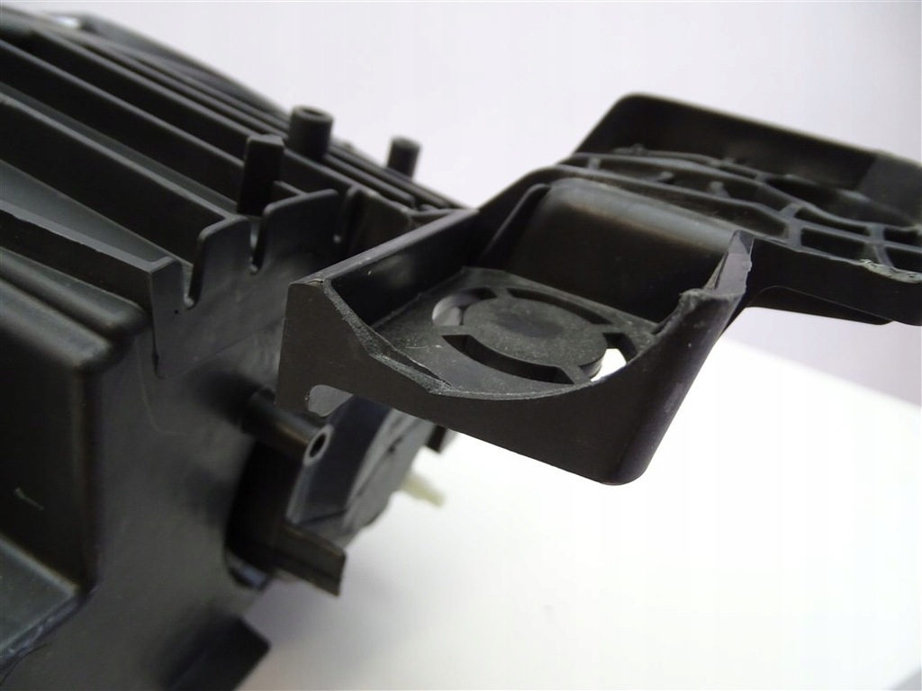 фото №10, Лампа права перед citroen ds3 crossback aircross