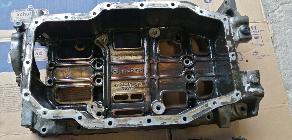 Mazda 3 6 cx7 2.2 mzr-cd піддон масляна r2aa Ціна