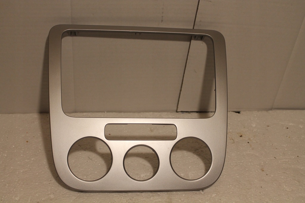 фото №1, Рамка радио кондиционер vw eos scirocco ladna