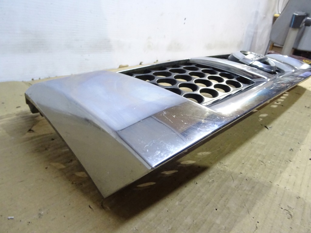 фото №8, Решётка радиатора решётка радиатора перед nissan pickup navara frontier