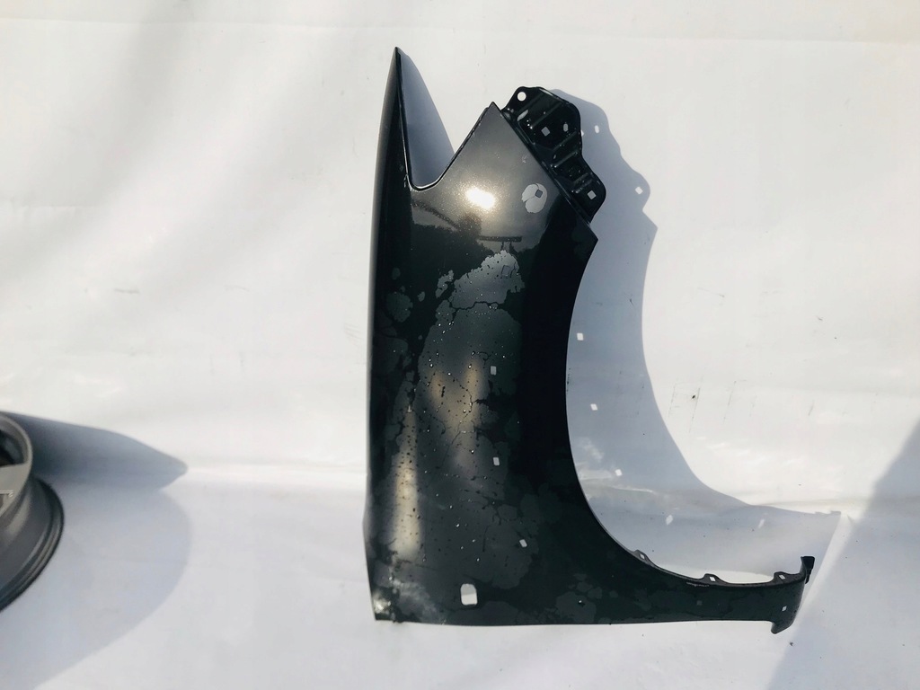 фото №1, Toyota hilux крыло правый передний перед