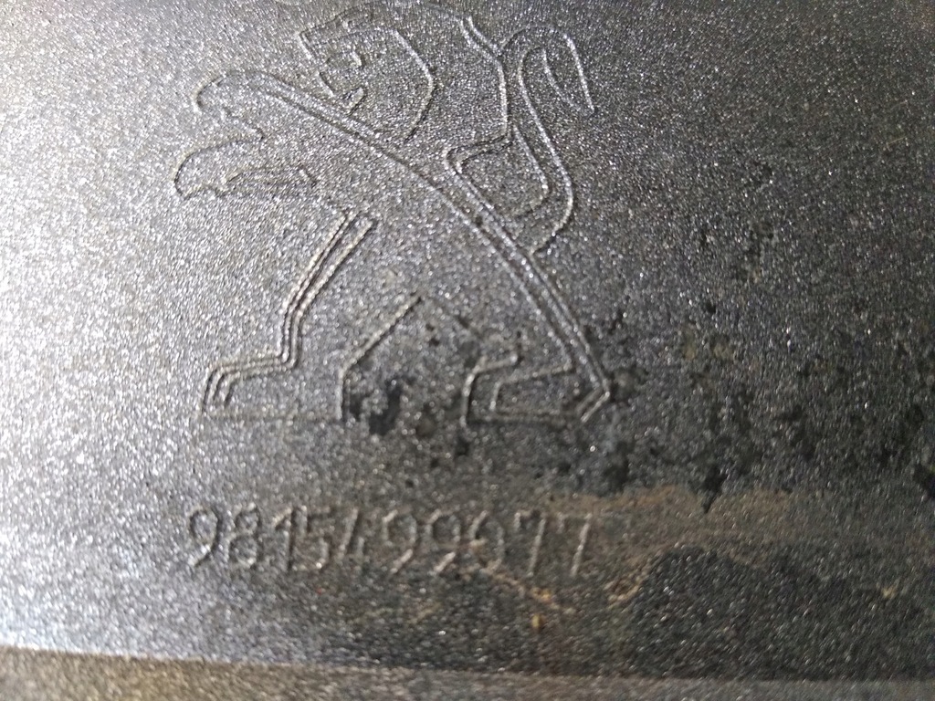 фото №7, Peugeot 3008 gt бампер передний перед 2016- 6pdc