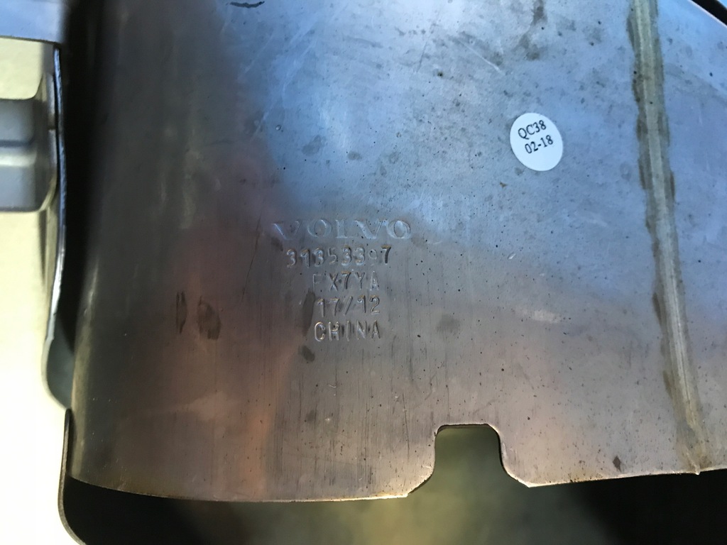 фото №4, Наконечник вихлоп задня ліва volvo xc60