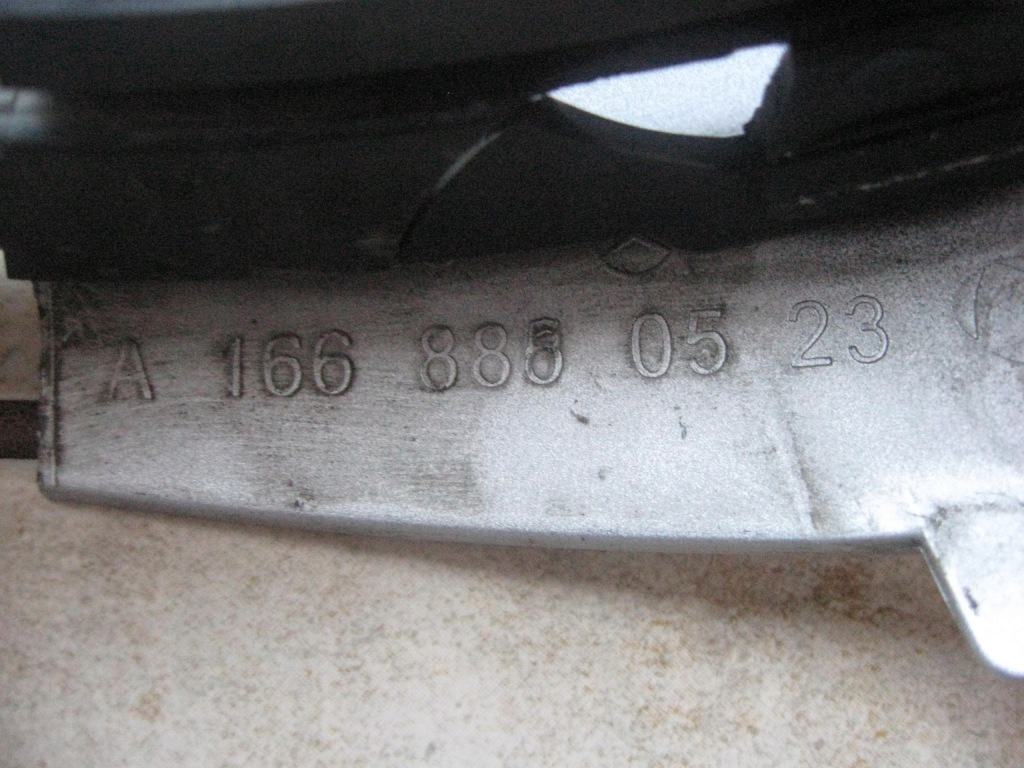 Купить Решётка радиатора - накладка - mercedes gls w166 - amg