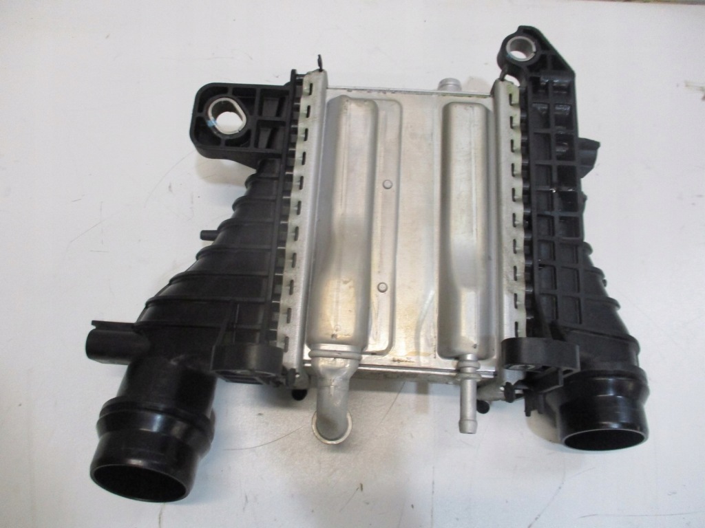 Інтеркулер mercedes a klasa 177 18r 1,5cdi Оригінал