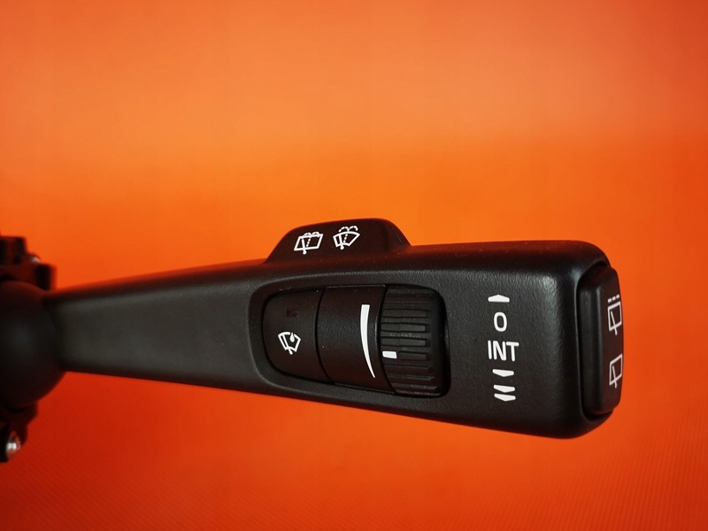 фото №7, Volvo v40 ii перемикачі поворотник стрічка подушка безпеки комплект