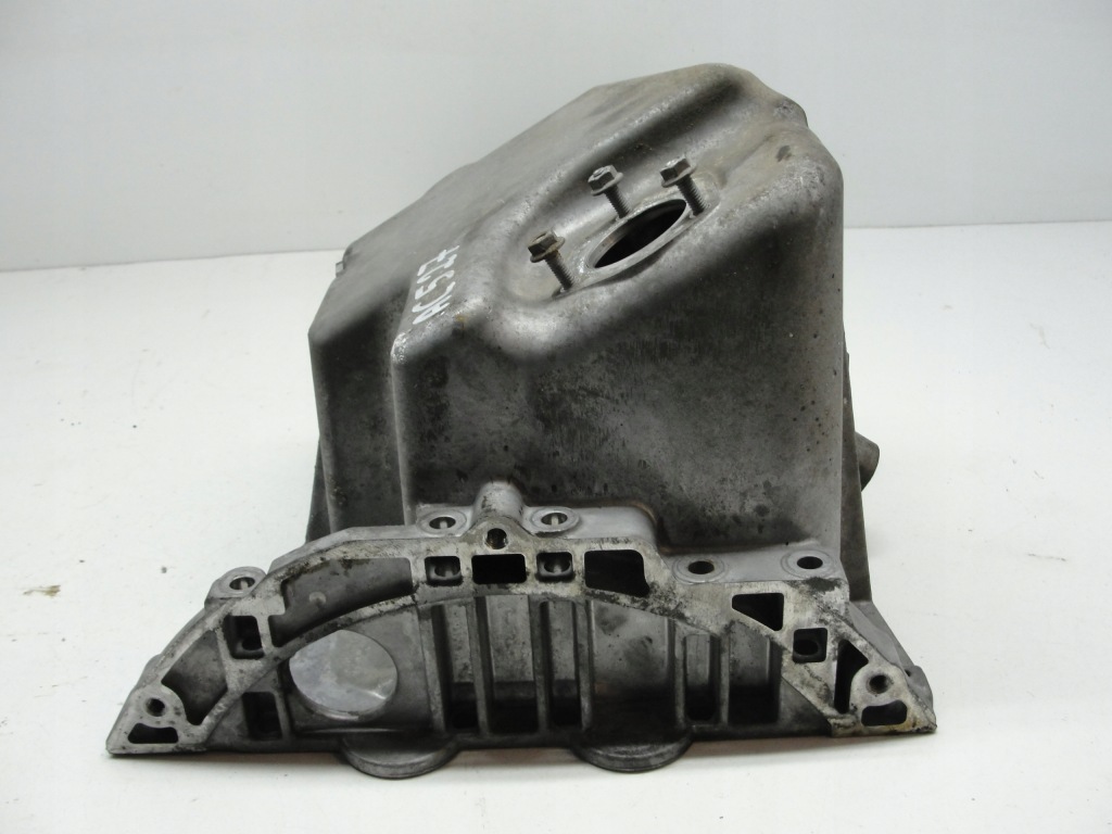 Піддон масляна bmw e92 e90 e61 e60 2.5i 3.0 n52 в Україні