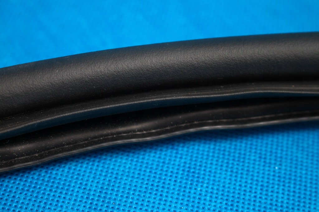 фото №7, Audi оригинальный номер 8x4833722b прокладка дверь