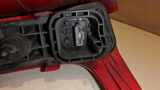 фото №8, Peugeot 206 sw лампа задняя фара правый