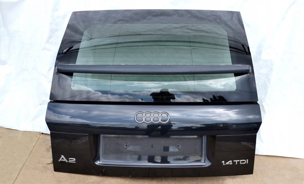 фото №1, Audi a2 кришка багажника задня задня + скло czarna ładna