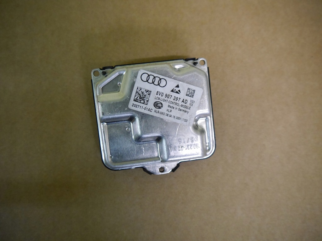 фото №1, Audi vw преобразователь модуль led 8v0907397ad