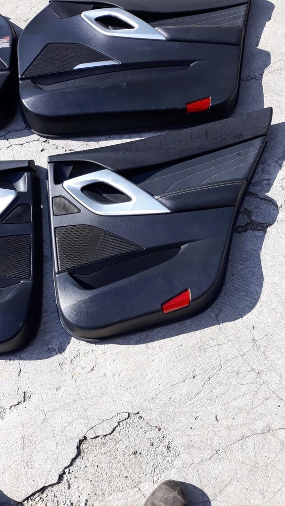 фото №4, Оббивка оббивка обшивки двері citroen ds5 шкіра